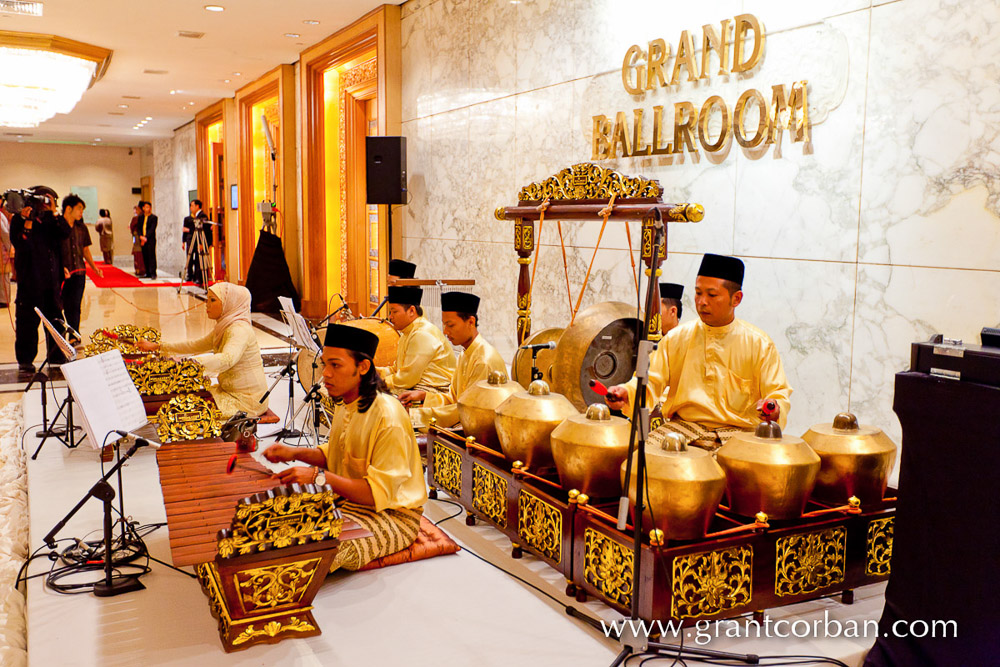 Malay wedding at the Shangrila hotel kuala Lumpur with royalty