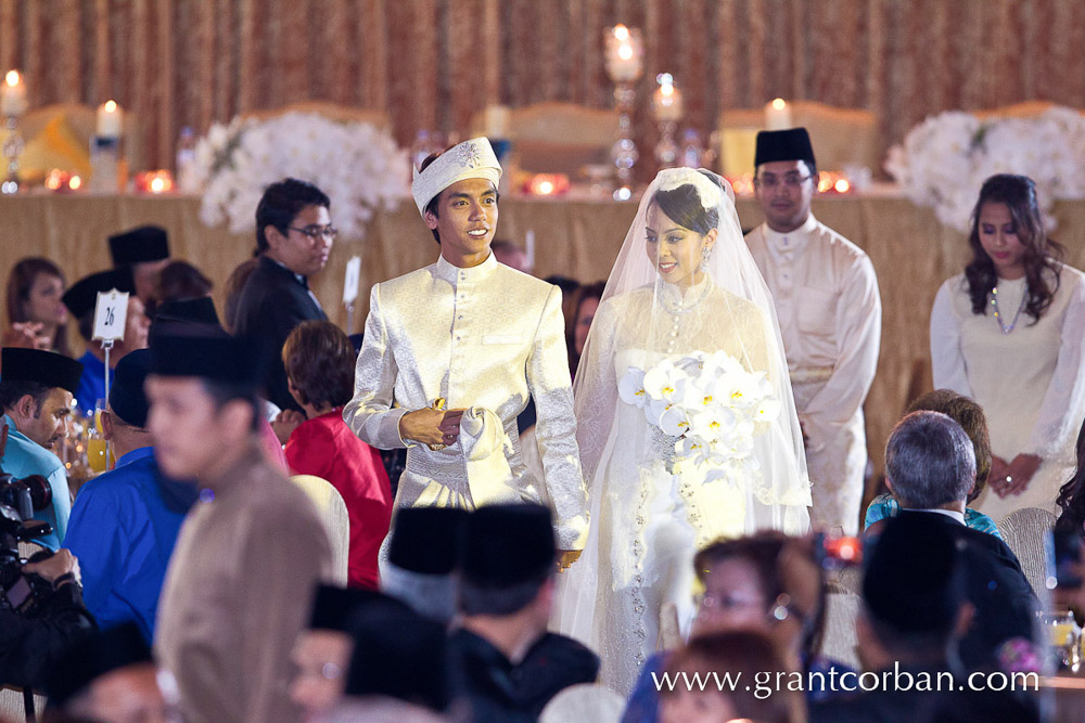 Malay wedding at the Shangrila hotel kuala Lumpur with royalty