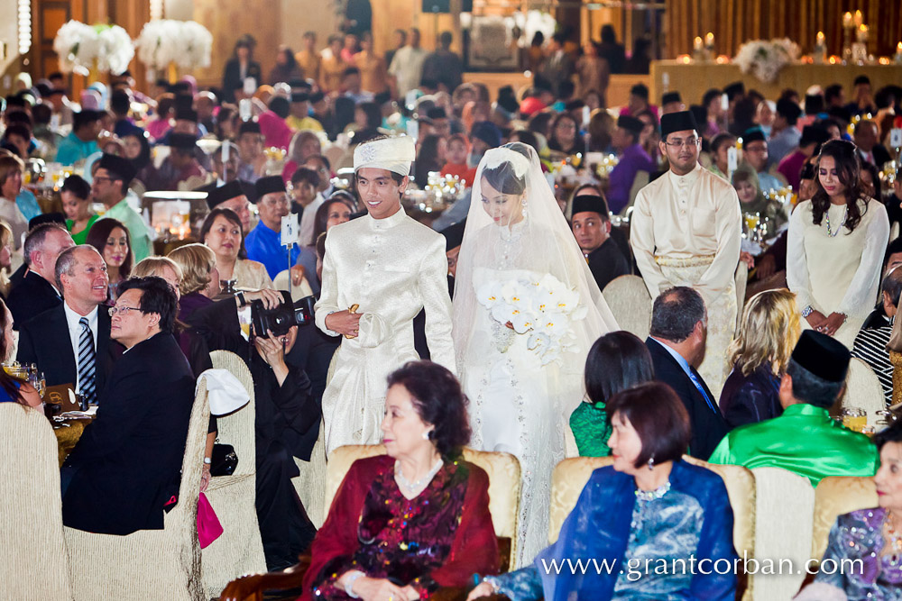 Malay wedding at the Shangrila hotel kuala Lumpur with royalty