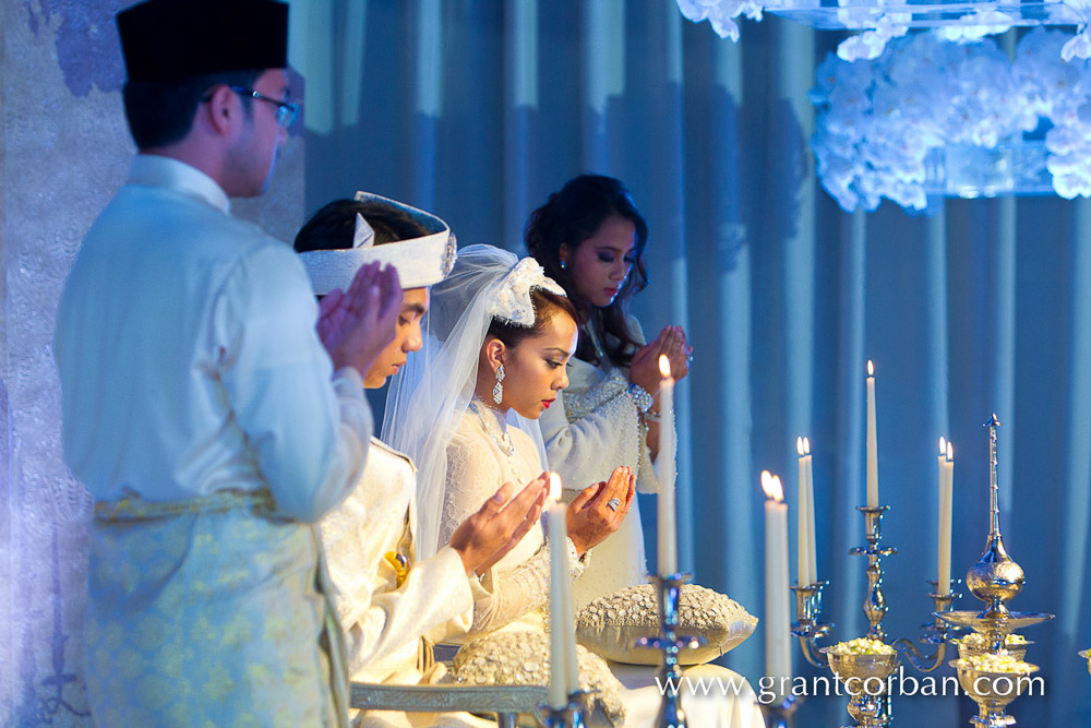 Malay wedding at the Shangrila hotel kuala Lumpur with royalty