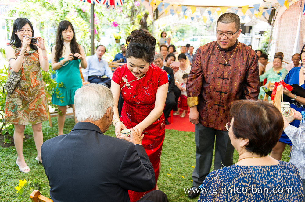 Kota kinabalu chinese tea ceremony garden wedding