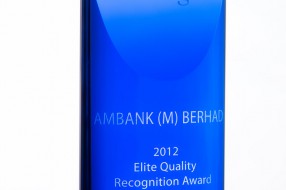 Annual report trophy and award photographer