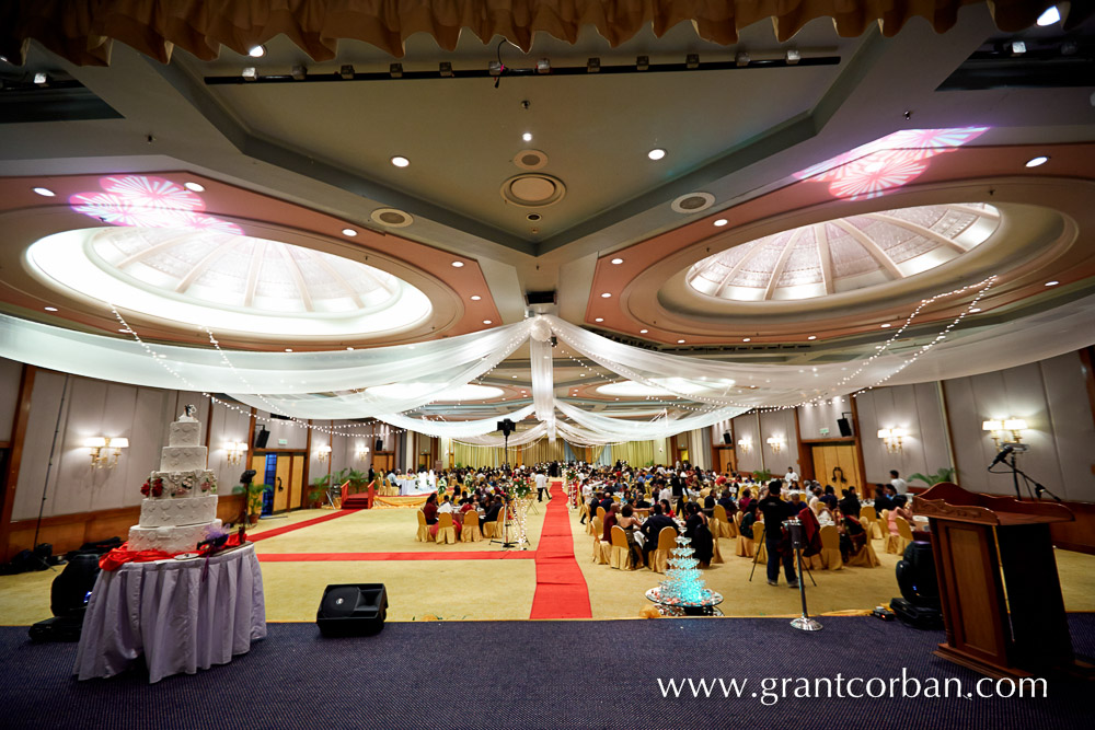 wide angle view of ballroom Wedding dinner at the Allson Klana Resort Seremban