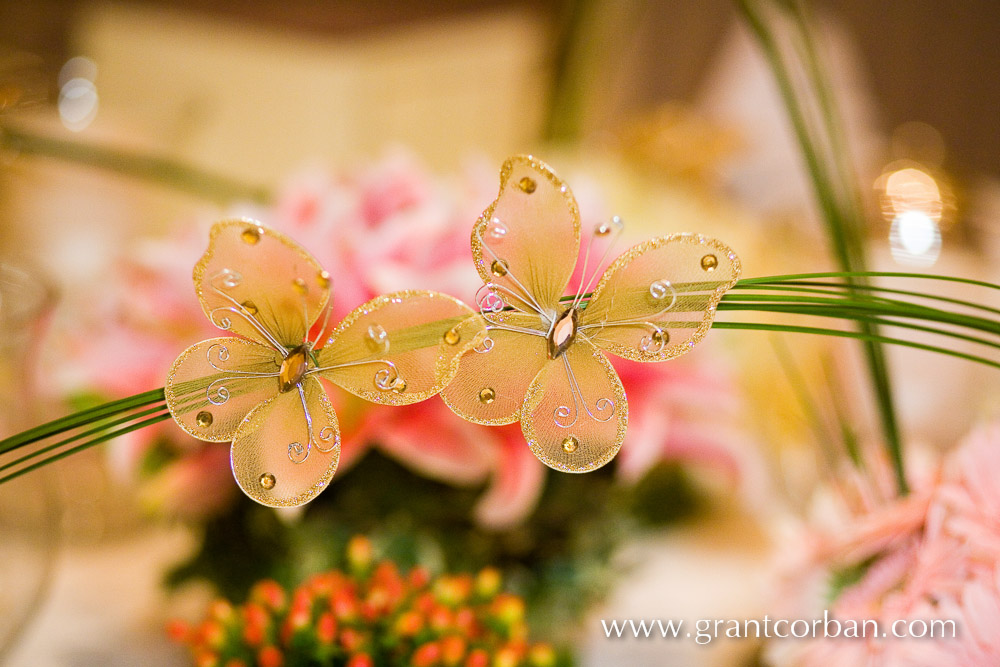 Wedding butterfly theme wedding cake