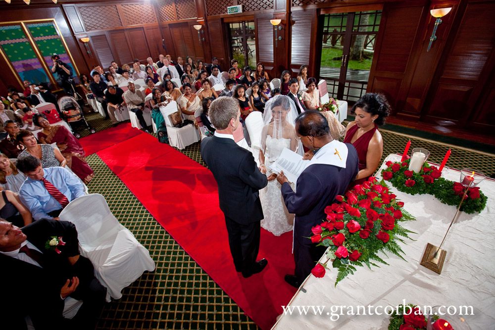 Discreet Wedding photographer at Hyatt Saujana