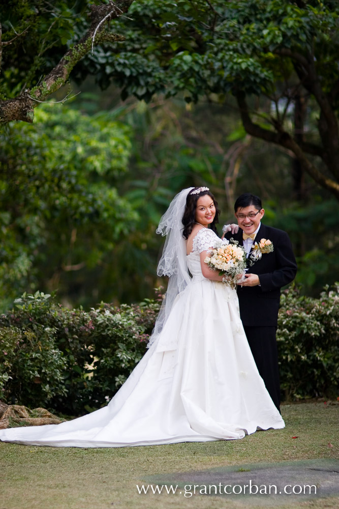Classic Wedding portrait with green trees