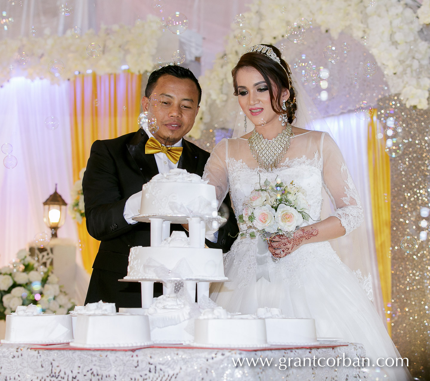 wedding at promenade hotel tawau east malaysia grant corban