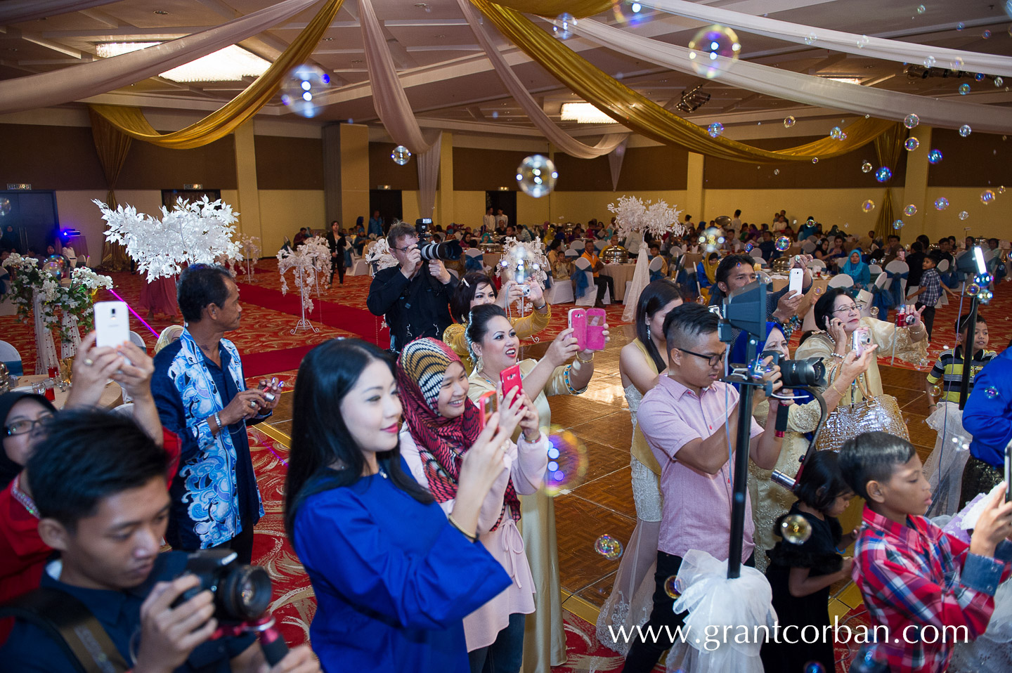 wedding at promenade hotel tawau east malaysia grant corban