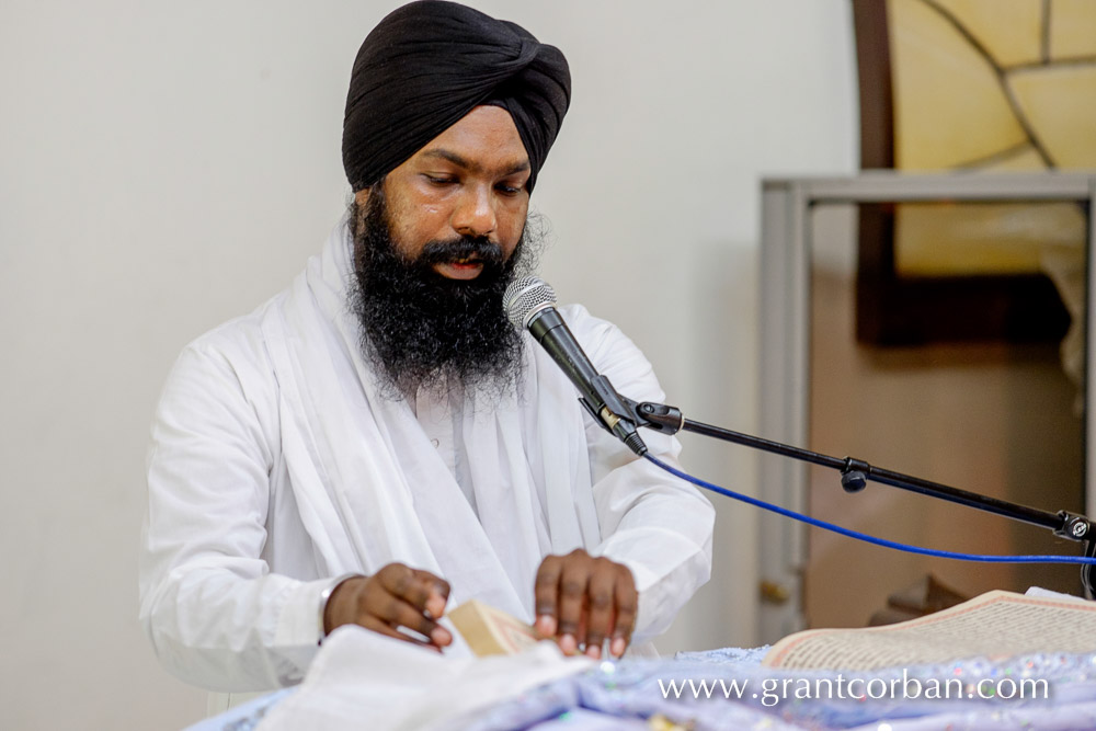 sikh gurdwara worship