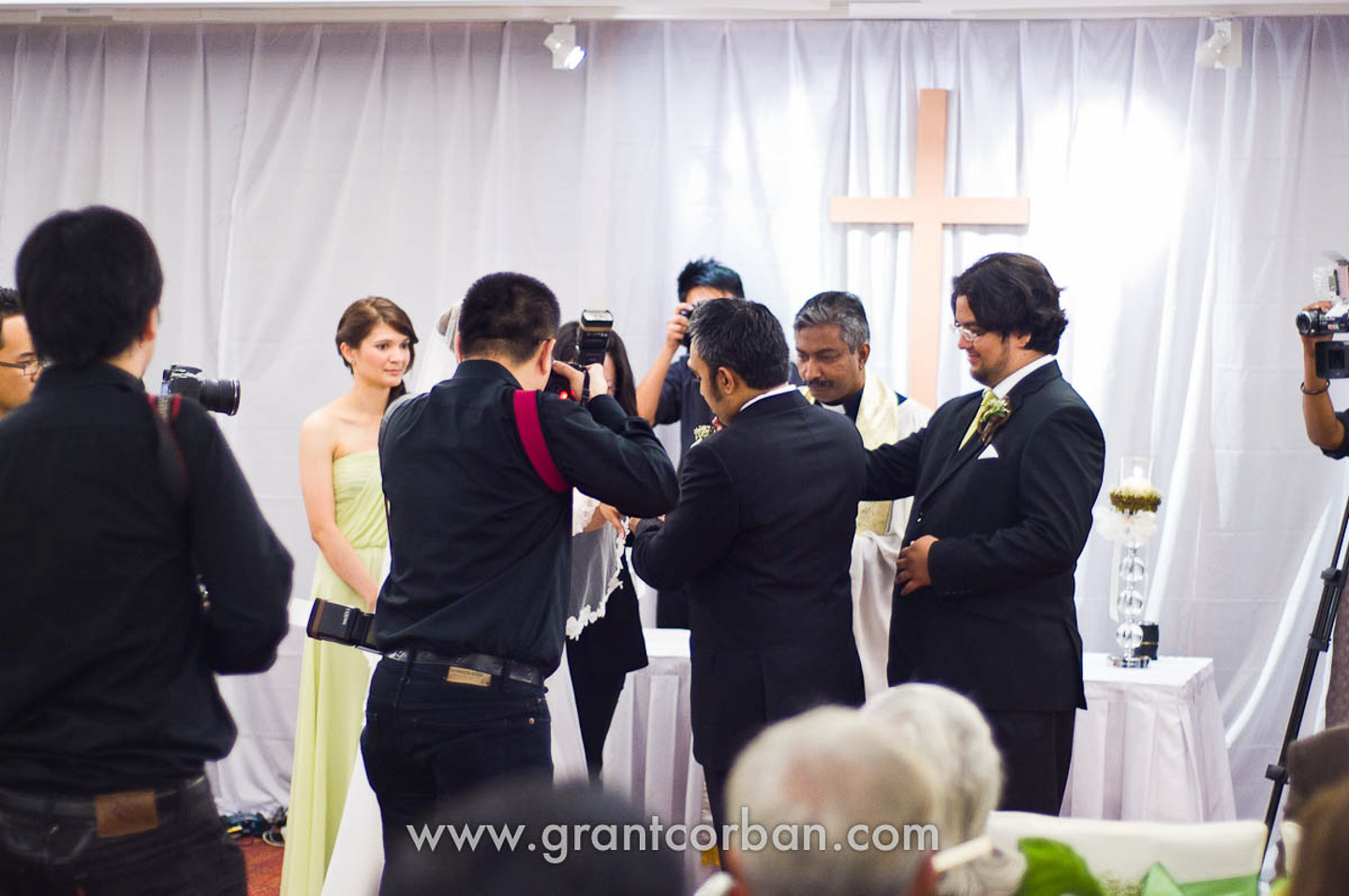 annoying wedding photographer